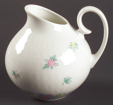 Garland (Multicolor, Romance) Mini Creamer