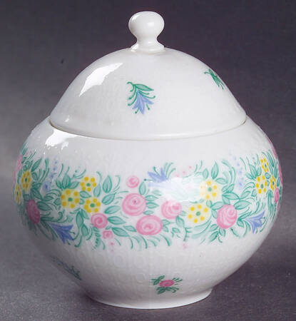 Garland (Multicolor, Romance) Individual Sugar Bowl & Lid