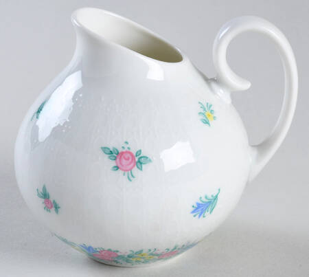 Garland (Multicolor, Romance) Creamer
