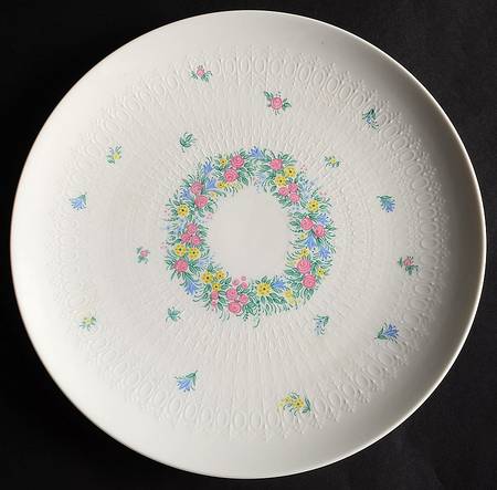 Garland (Multicolor, Romance) Cake Plate