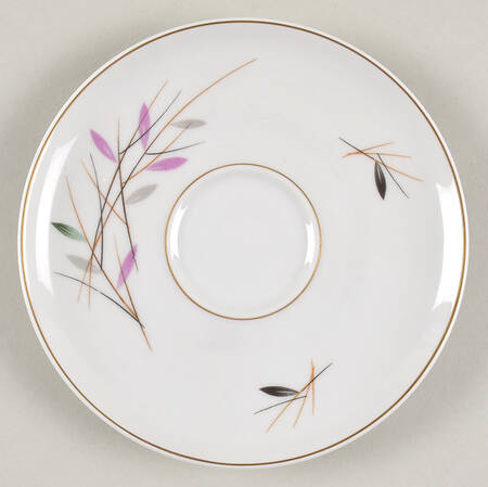 Geisha Saucer