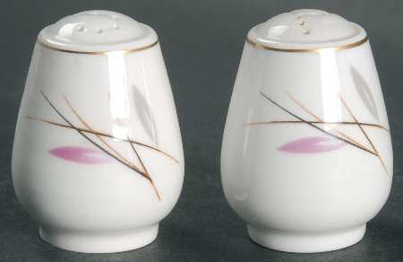 Geisha Salt & Pepper Set