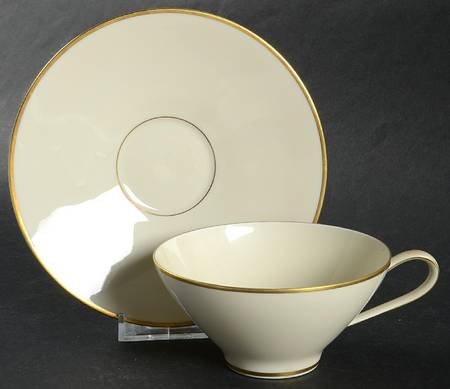 Gold Band (Bettina, Ivory) Flat Cup & Saucer Set