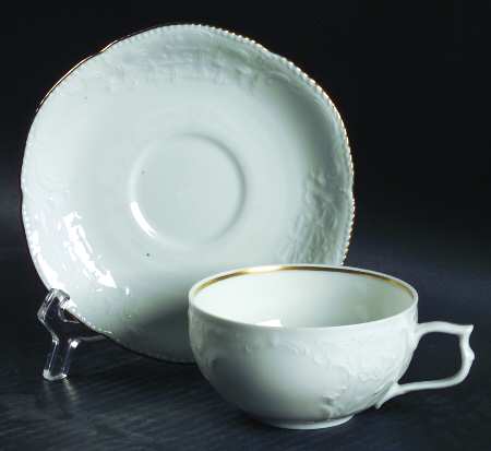 Gold Band (Sanssouci, White) Flat Cup & Saucer Set