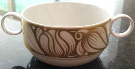 Golden Bloom Flat Cream Soup Bowl