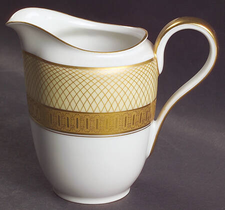 Golden Grail Creamer