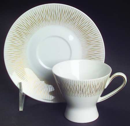 Goldstrahlen Footed Demitasse Cup & Saucer Set