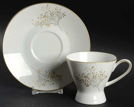 Goldzweig Footed Cup & Saucer Set