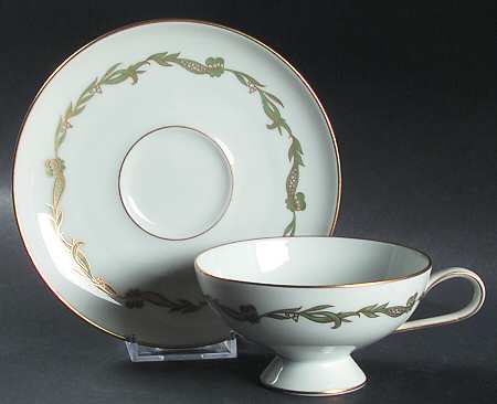 Goldcrest Emerald Footed Cup & Saucer Set