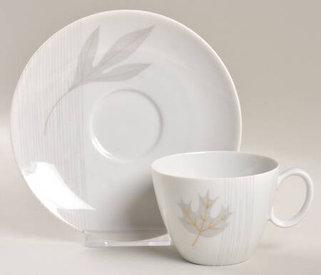 Golden Oak Flat Cup & Saucer Set