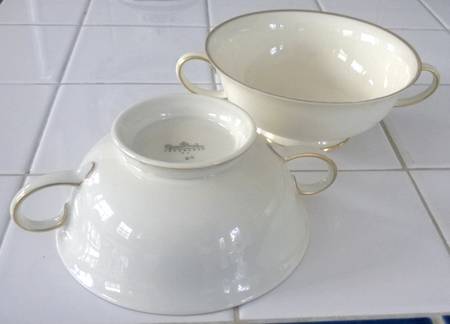 Gold Rosette Footed Cream Soup Bowl