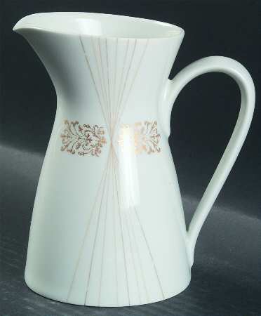 Golden Radiance 16 Oz Pitcher
