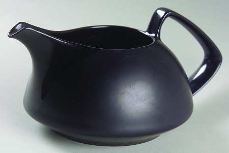 Gropius Black Creamer