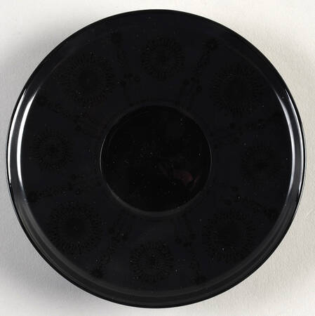 Grey Suns Saucer