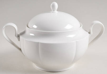 Grace White Round Covered Vegetable