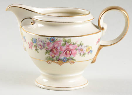Gwendolyn (Yellow or Yellow & Red Scrolls) Creamer