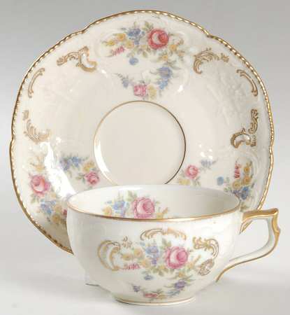 Heirloom Flat Demitasse Cup & Saucer Set