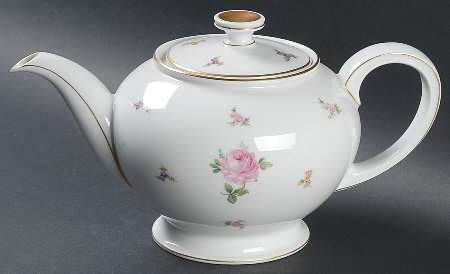 Hillside Teapot & Lid