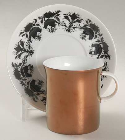 Hilton Flat Cup & Saucer Set