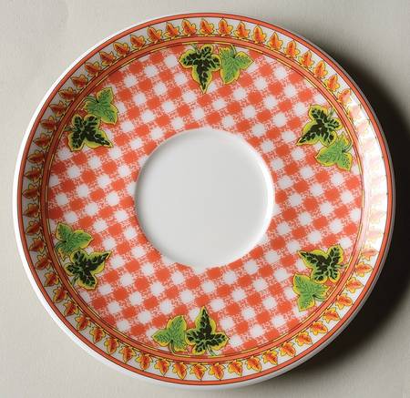Ivy Leaves Passion Saucer for Flat Cup (R  IVLP)