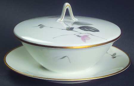 Japanese Quince (Gold Trim) Round Covered Butter