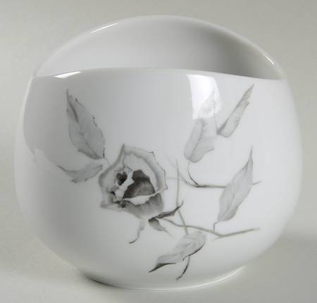 Jet Rose Gravy Boat