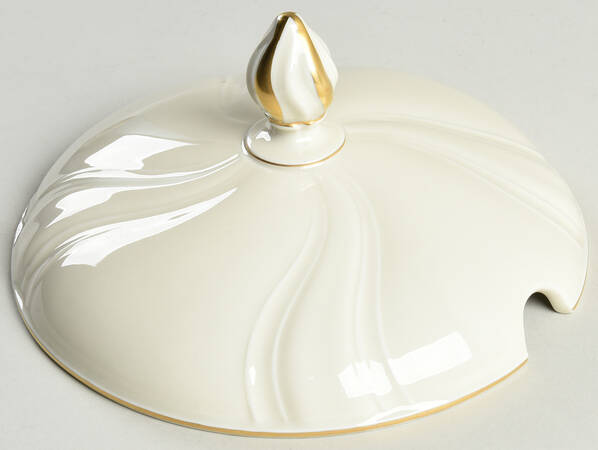 K2331-2331 (Viktoria Shape) Lid for Tureen
