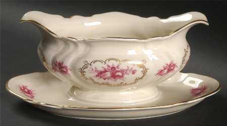 K2862 Gravy Boat with Attached Underplate