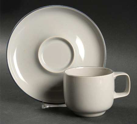 Kaari Grey Flat Cup & Saucer Set