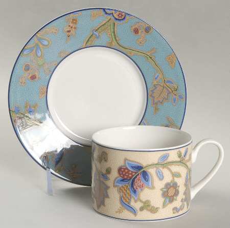 Kensington Flat Cup & Saucer Set