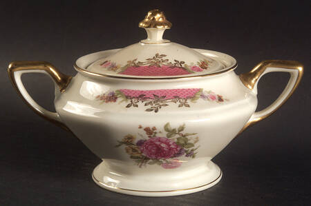 King's Rose (Cream Background, Smooth) Sugar Bowl & Lid