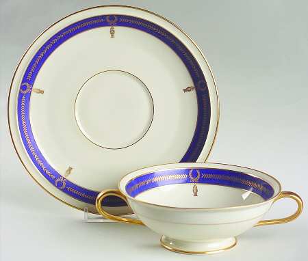 L'Aiglon Footed Cream Soup Bowl & Saucer Set