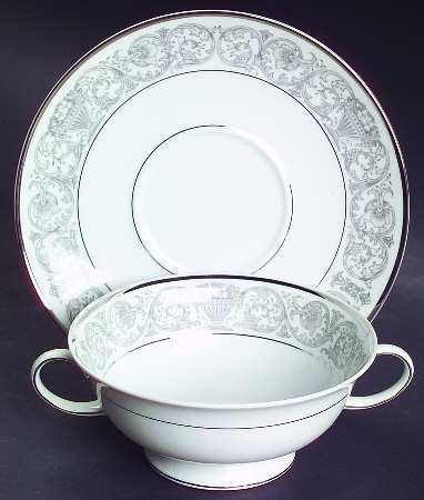 Leonardo Footed Cream Soup Bowl & Saucer Set