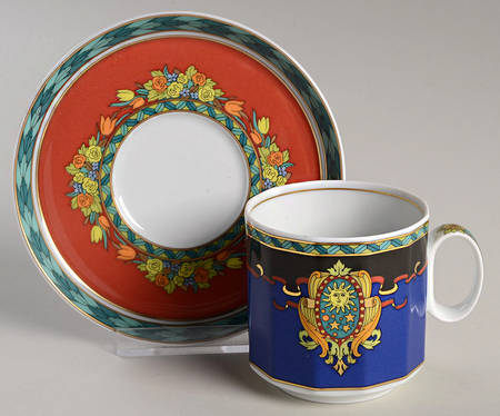 Le Roi Soleil Flat Cup & Saucer Set