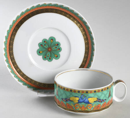 Le Voyage De Marco Polo Flat Cup & Saucer Set