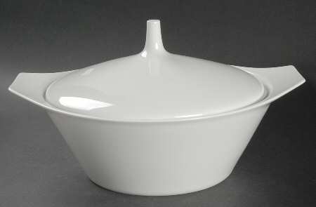Linear Berlin White Round Covered Vegetable