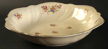 Lombul (Green Trim) 10" Round Vegetable Bowl