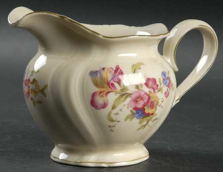 Lombul (Green Trim) Creamer