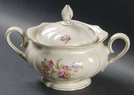 Lombul (Green Trim) Sugar Bowl & Lid