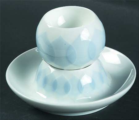 Lotus Azure Egg Cup with Attached Underplate