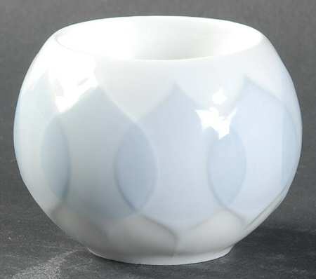 Lotus Azure Single Egg Cup