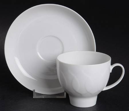 Lotus White Flat Cup & Saucer Set