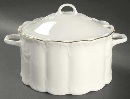 Luisa Gold Round Covered Vegetable