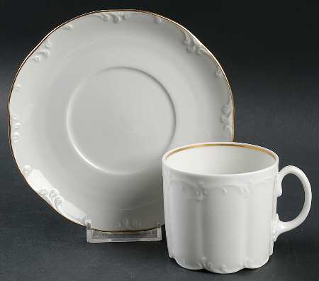 Luisa Gold Flat Cup & Saucer Set