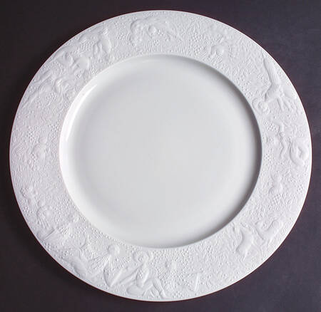 Magic Flute White Service Plate (Charger)
