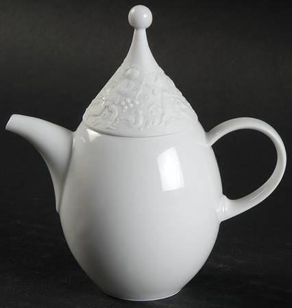 Magic Flute White Toy Coffee Pot and Lid