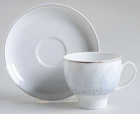 Madras Platinum Flat Cup & Saucer Set