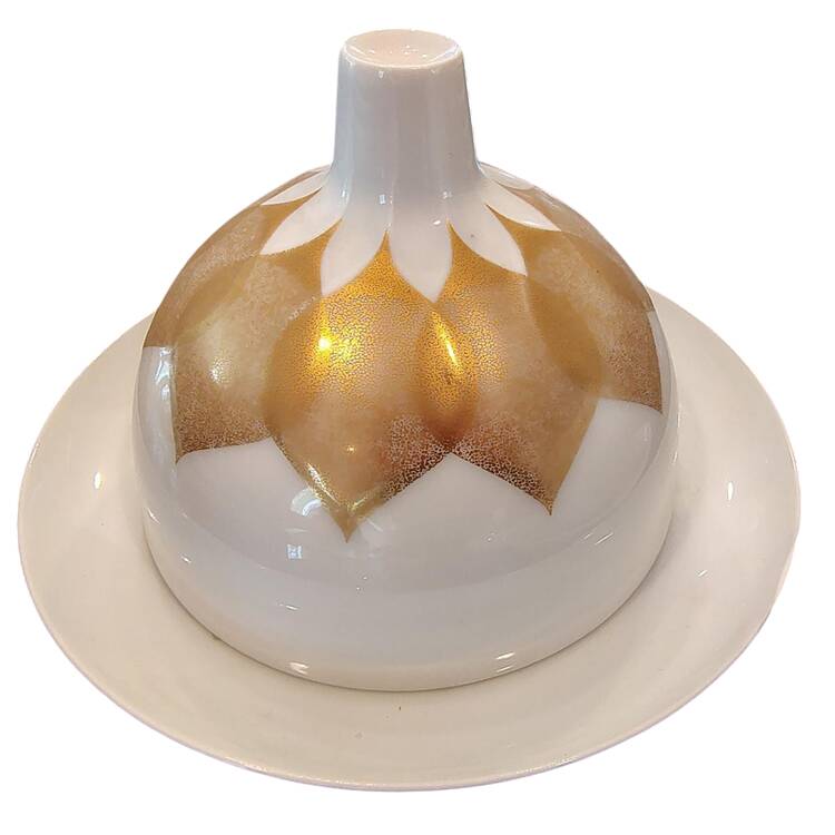Marquise (Lotus Shape) Round Covered Butter