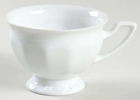 Maria White (12 Sided) Footed Cup