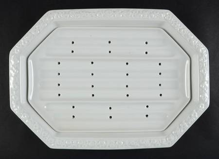 Maria White (12 Sided) Oval Serving Platter w/Strainer
